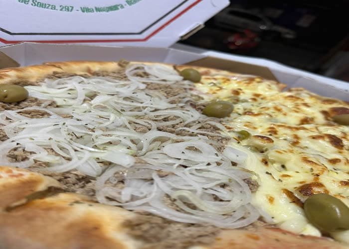 Meia Atum I e meia Portuguesa